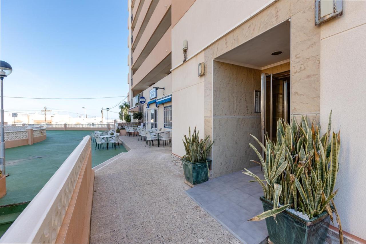 Apartamento Con Vistas Al Mar Y Al Lago Torrevieja Buitenkant foto